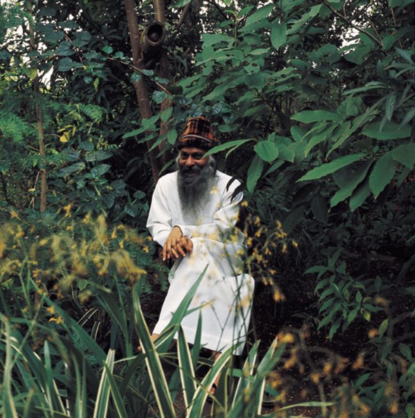 Osho – Why it is so difficult for Sannyasins to have deep relationships with Non-Sannyasins